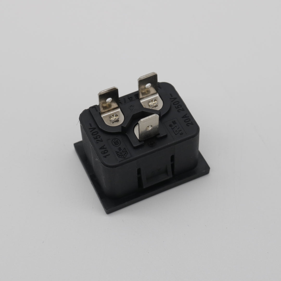 Geräteeinbaustecker
