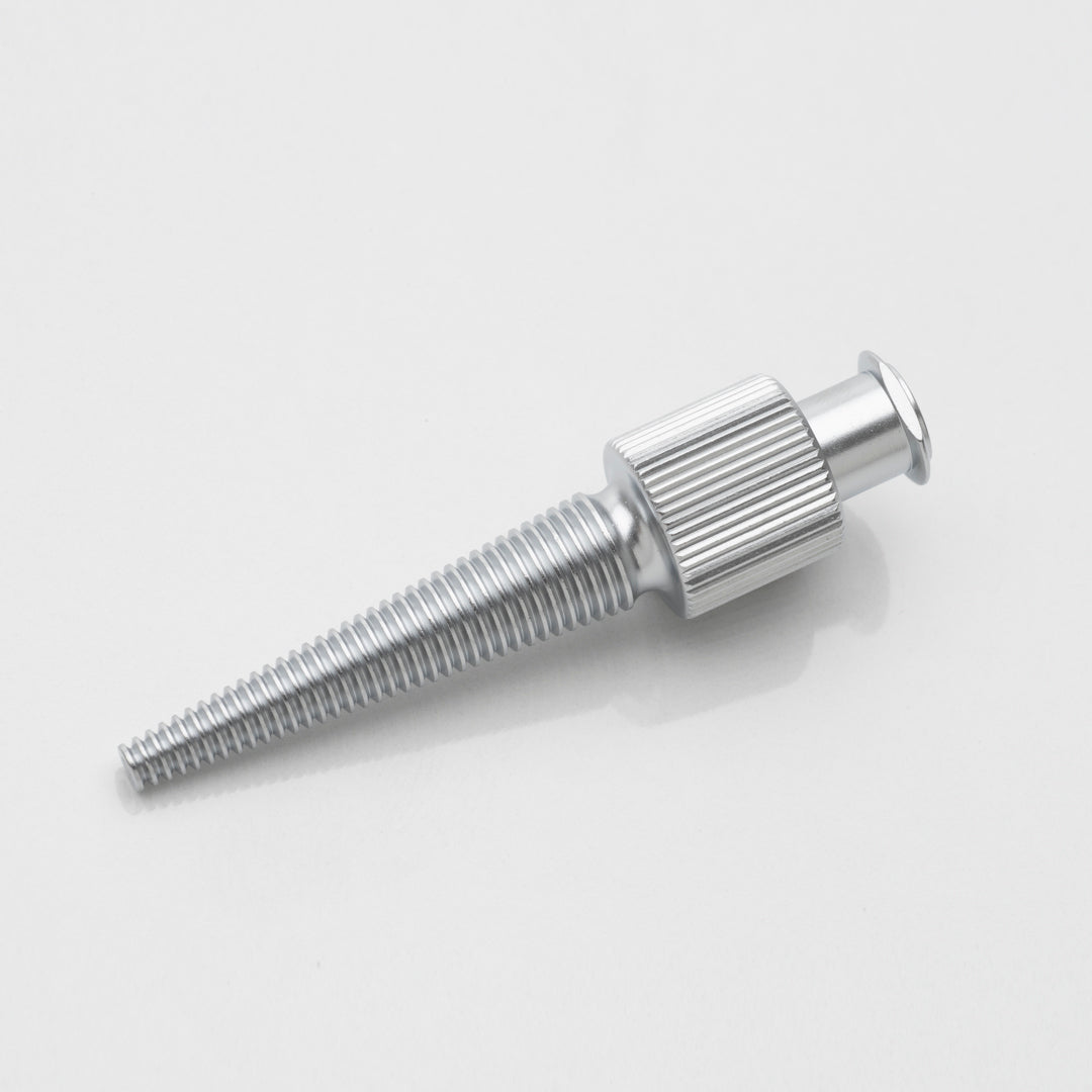 Catheter hub medium